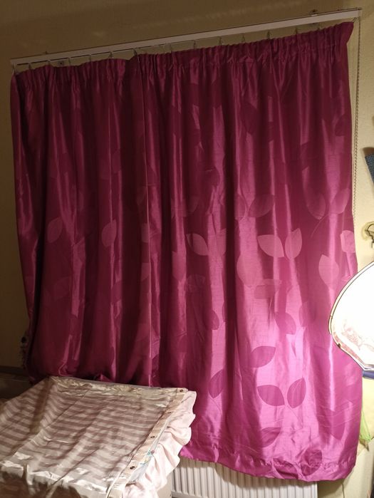 Продам две шторы