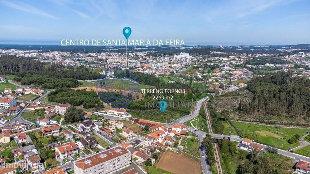 Terreno em Stª Mª Feira para edifício multifamiliar ou moradias-Excele