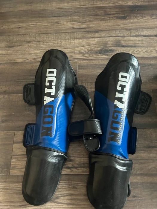 Ochraniacze na piszczele Octagon