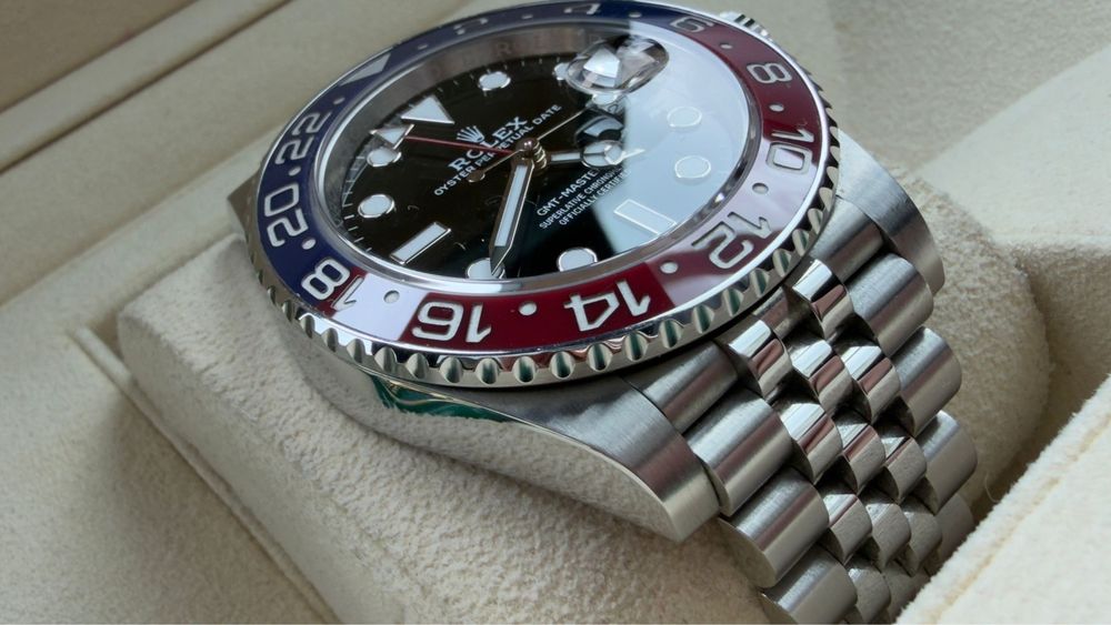 Rolex GMT Master II.  PEPSI  2021 full set