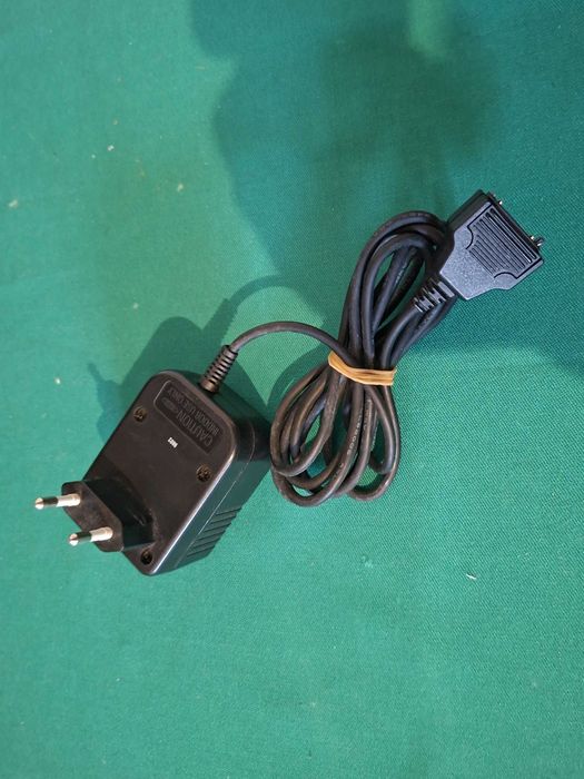 Carregador antigo para Telemovel Alcatel One Touch Easy
