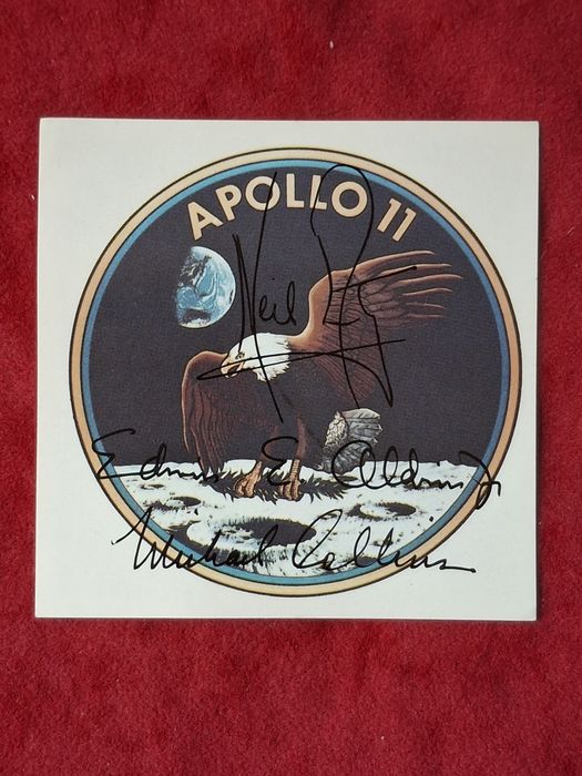Apollo XI - nalepka z autografami astronautów (fakscymile).
