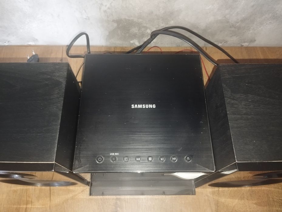 Wieża Samsung stereo