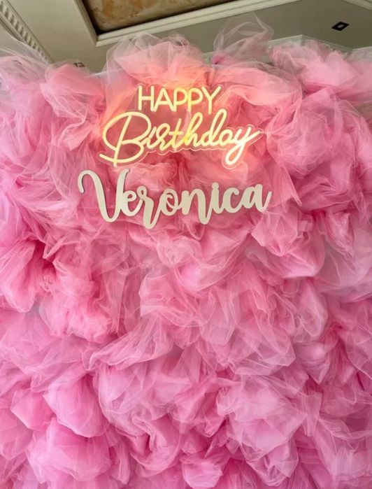 Фотозона з фатину на День Народження, гендер паті, 1 рік