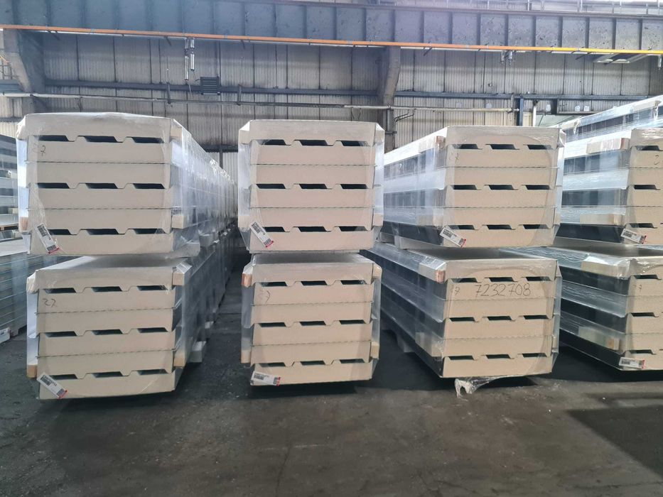 Płyta warstwowa obornicka dachowa 150mm /2 gatunek poliuretan OD RĘKI