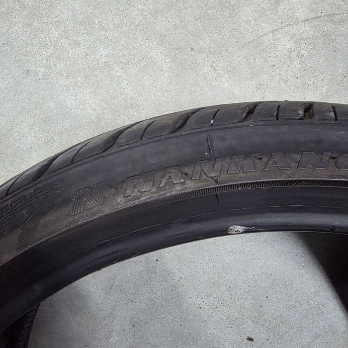 2 pneus 205 35 R18 Nankang 2025