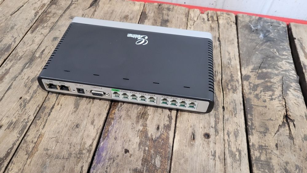 Аналоговый шлюз GRANDSTREAM GXW4008.