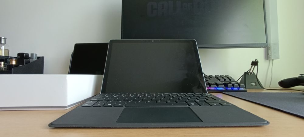 Surface Go 2 com Teclado