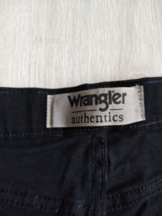 Jeansy Wrangler Autentics W35 L29