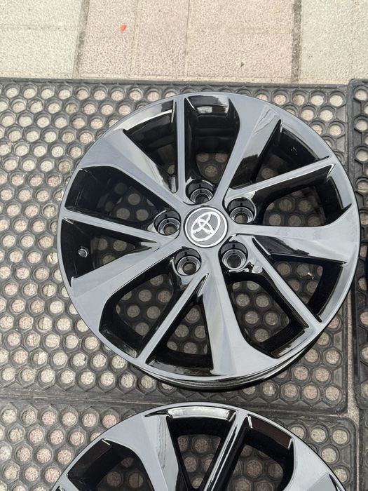 Ном 160 082 Диски оригінал toyota Camry 50 55 70 Corolla avensis auris 5 114 r16