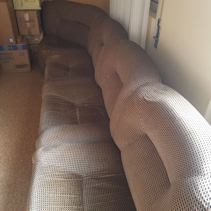 Sofás.  4 modulos un canto mais 3 módulos