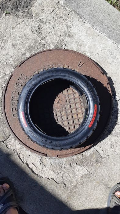 Покришка для скутера  NILON 120-70-r12Нова