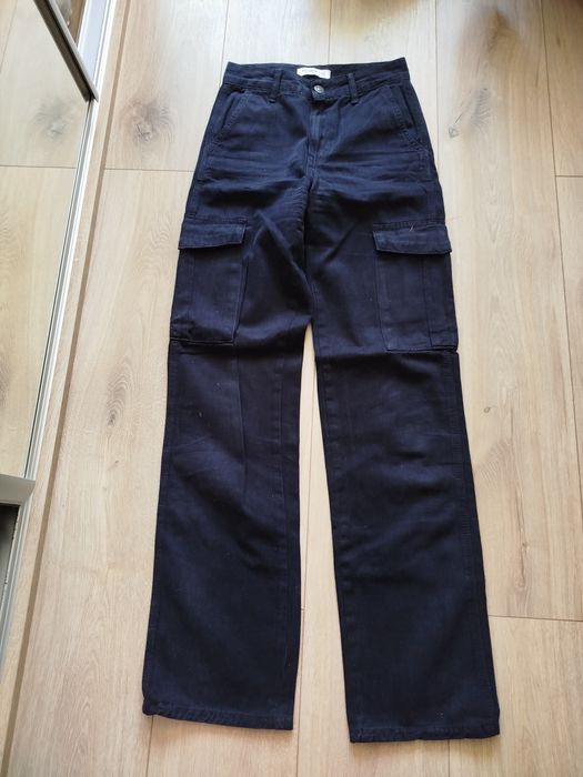 Spodnie czarne pull&bear 32
