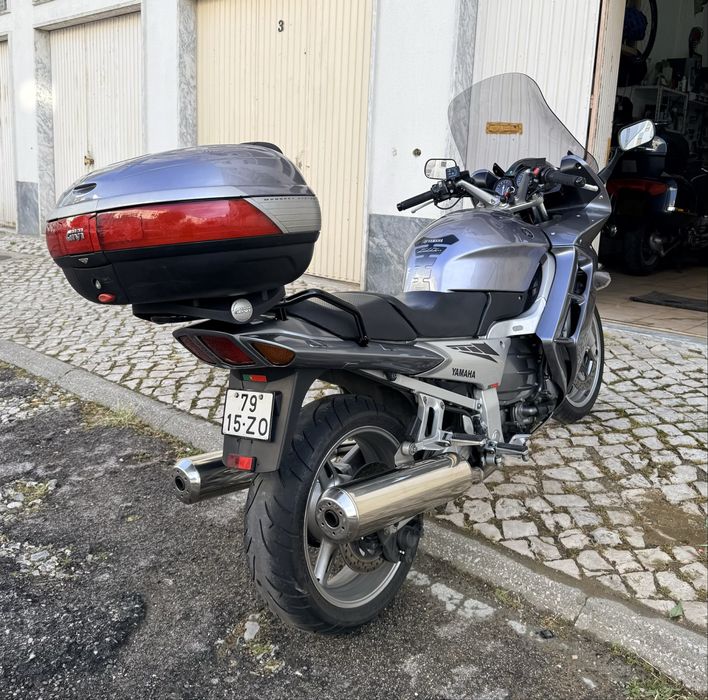 Yamaha FJR 1300 - 2005