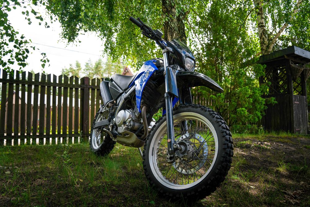 Motocykl Yamaha XT125 - [enduro, cross, supermoto]