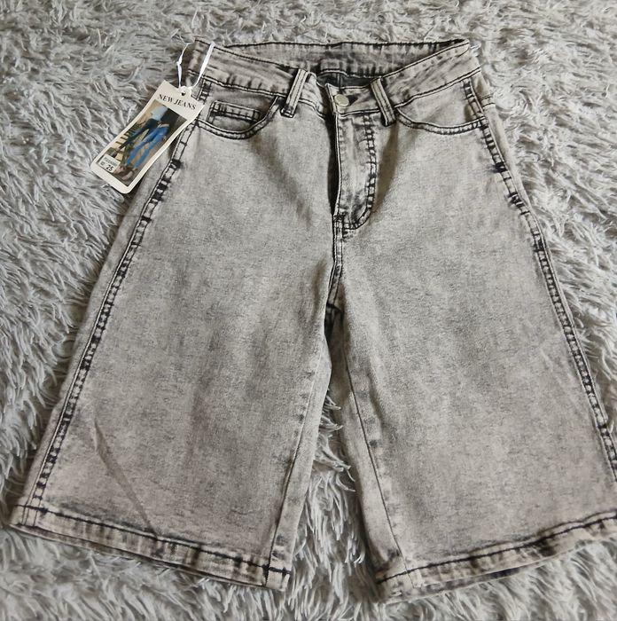 Бермуди жіночі нові