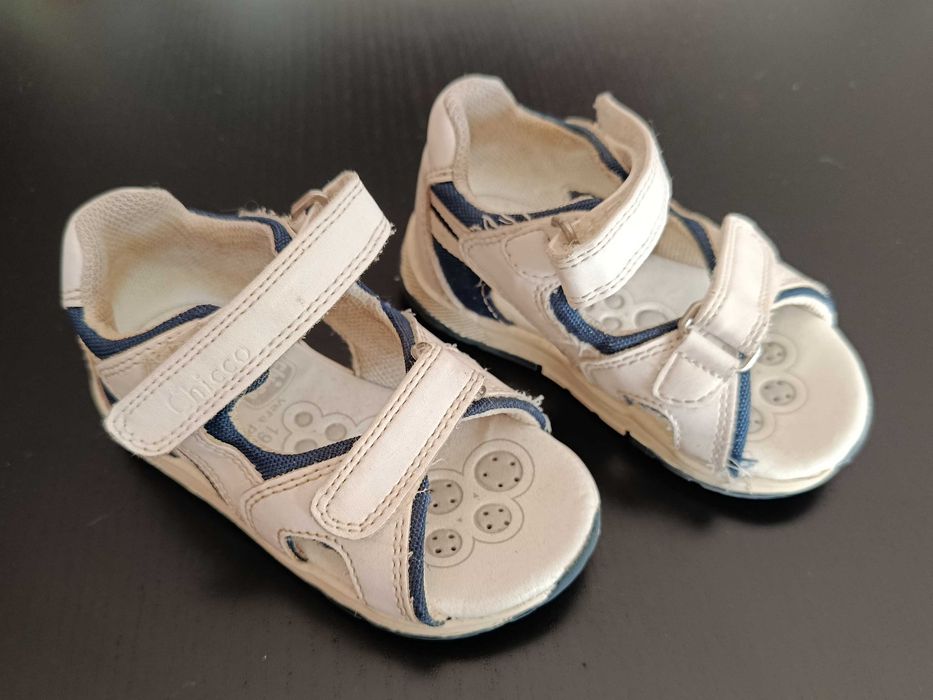 Sandálias de criança