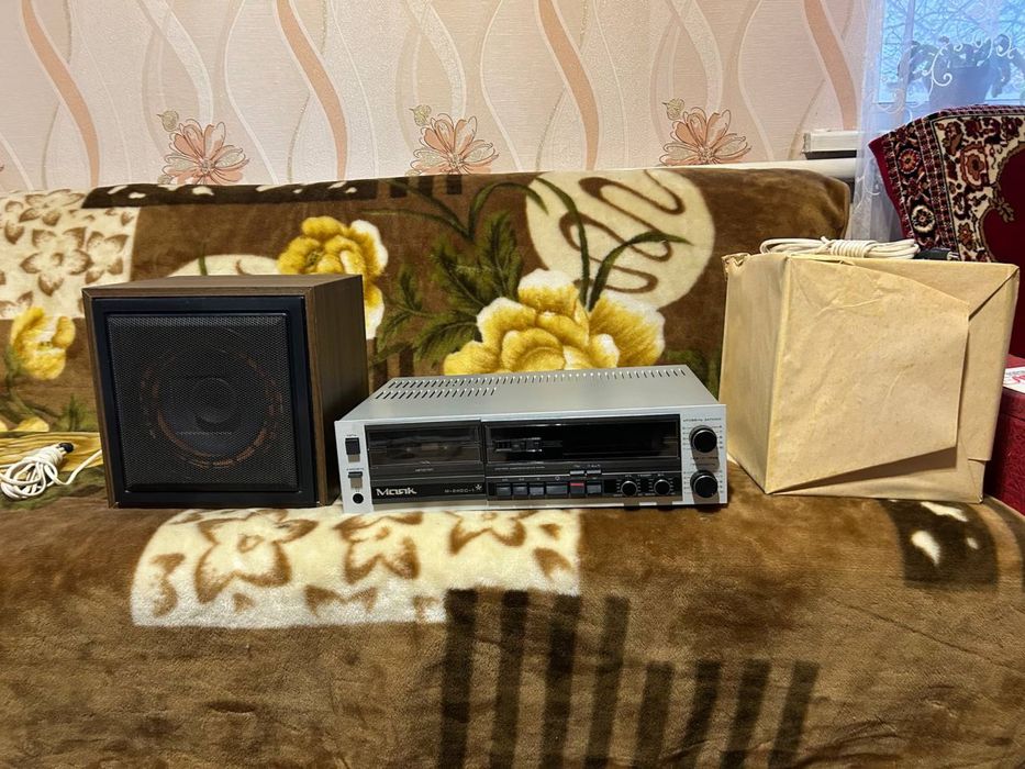 Магнитофон Маяк новый