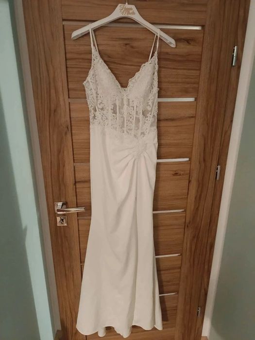 Suknia ślubna damska