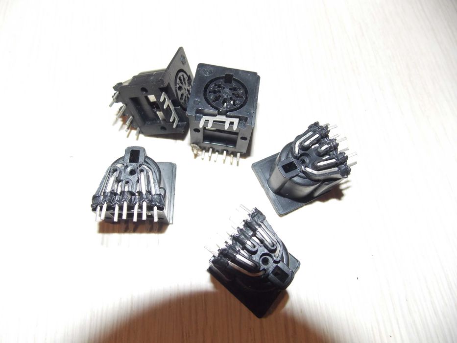 Разъем гнездо DIN 7 pin (100шт)