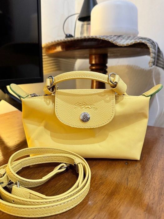 100% authentic Longchamp Le Pliage Cuir Crossbody Bag