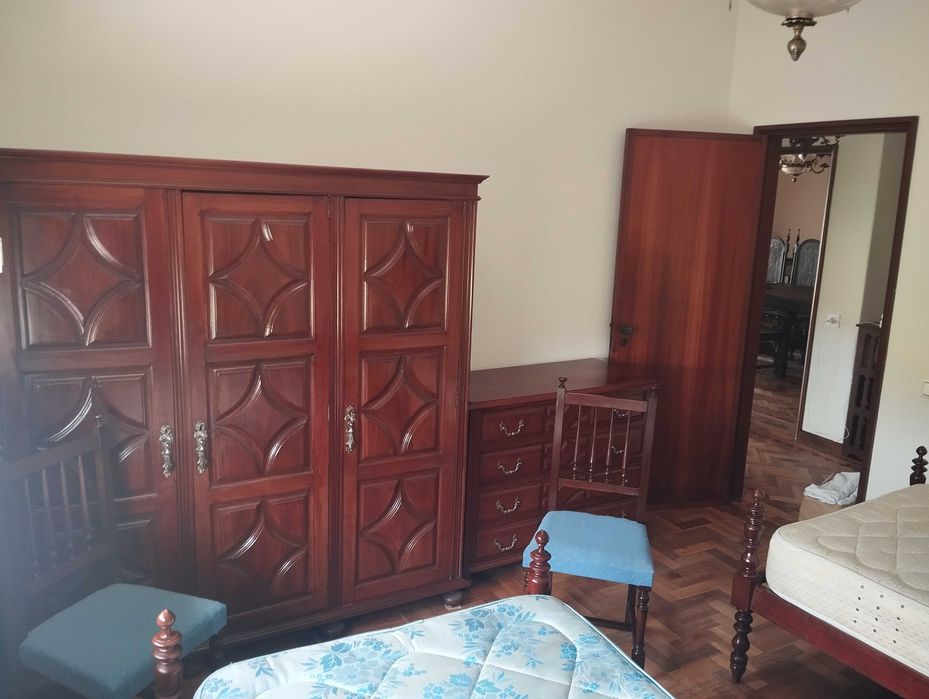 Quarto completo