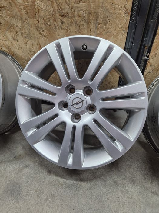 Диски 5*110, R17, Opel
