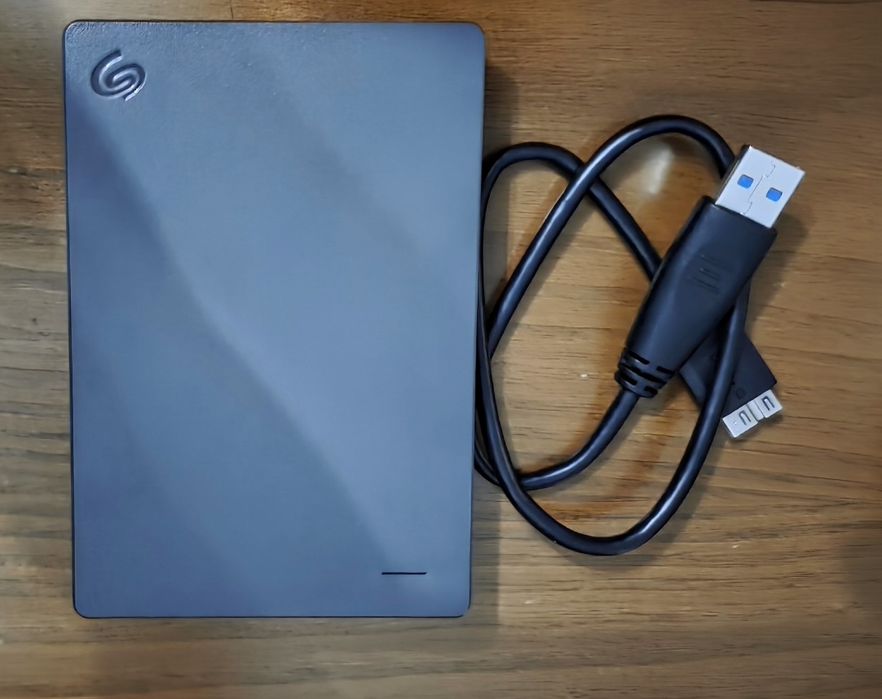 Disco Externo SEAGATE 4TB a funcionar a 100% USB 3.0