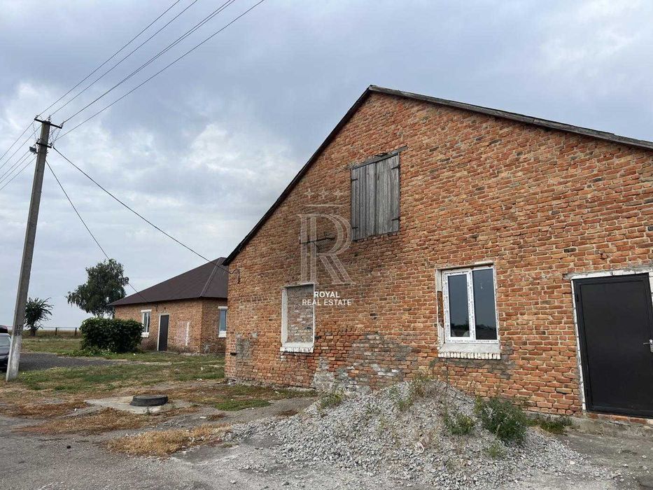 Продаж Виробниче Приміщення 8к 385м2 с. Росава