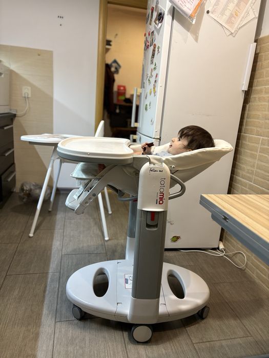 Стільчик- гойдалка для годування  Peg-Perego Tatamia Follow Me