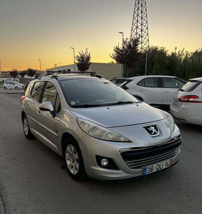 PEUGEOT 207 1.6 HDi gasóleo Edição especial 64 - Ano 2012