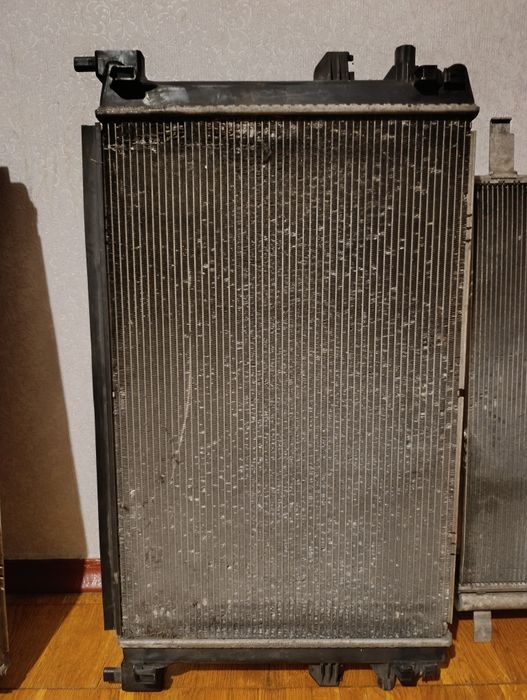 Радіатори пасат б8 б/у