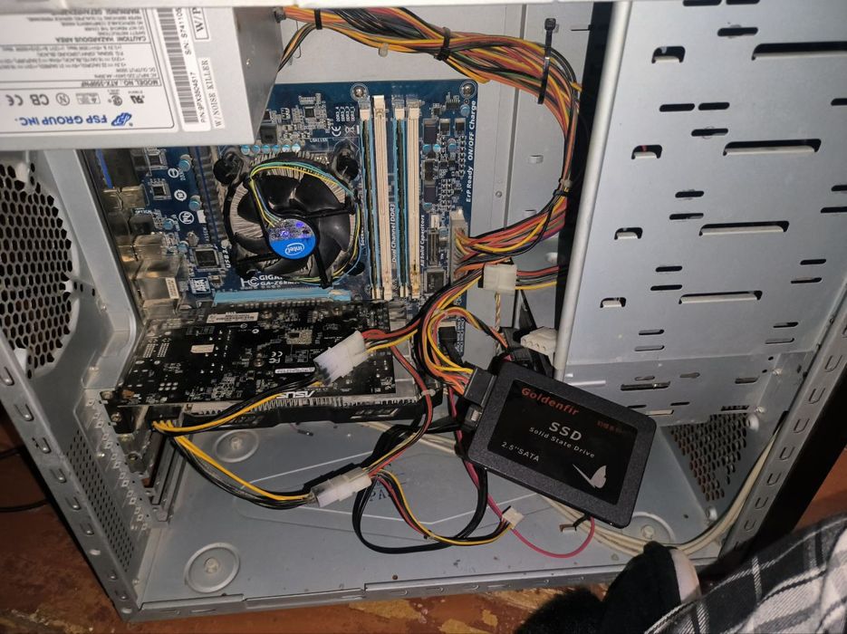 Компьютер на i5-3570 та відеократою