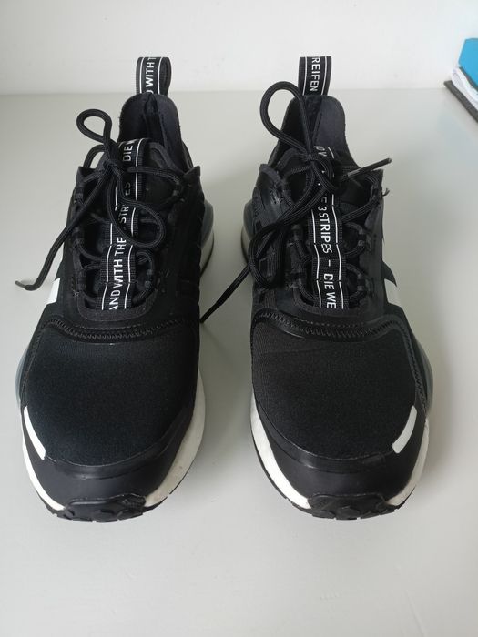 Buty sportowe Adidas NMD_V3 41 1/3