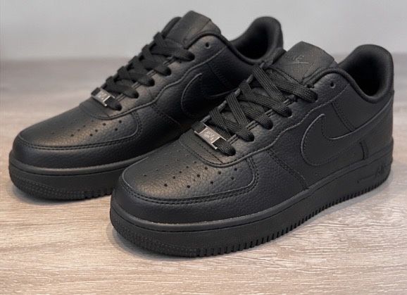 Кроссовки Nike Air Force