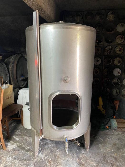 Cuba de INOX 1000L igual a nova