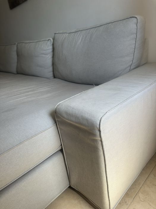 Sofa chaise longue cinzento