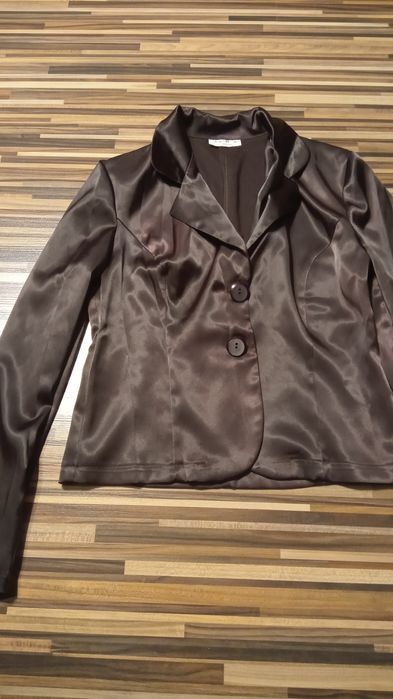 Wyprzedaż  Żakiet satynowy NEW DESIGN 40