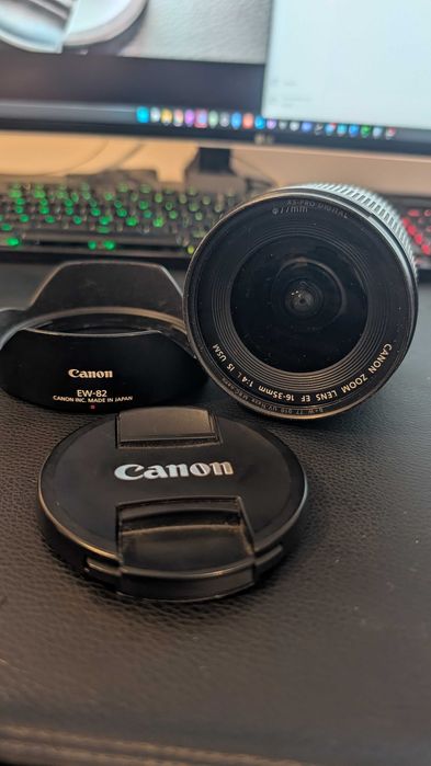 Canon EF 16-35mm f/4 L IS USM + Para-sol + Bolsa + Filtro B+W