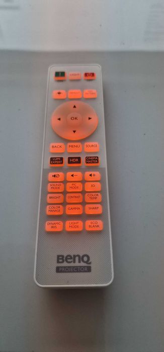 BenQ TK850 projektor, rzutnik,  4 k HDR zestaw z ekran elektr. 110"