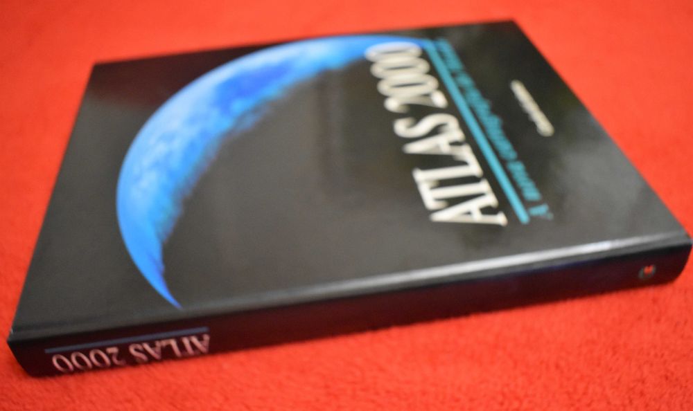 ATLAS 2000 - A nova cartografia do Mundo