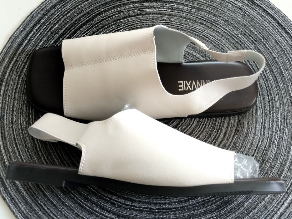 Sandałki rozm 37 NOWE