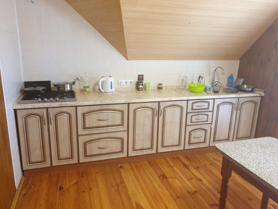 Опенда квартири 12000 всі комунальні сплачує власник