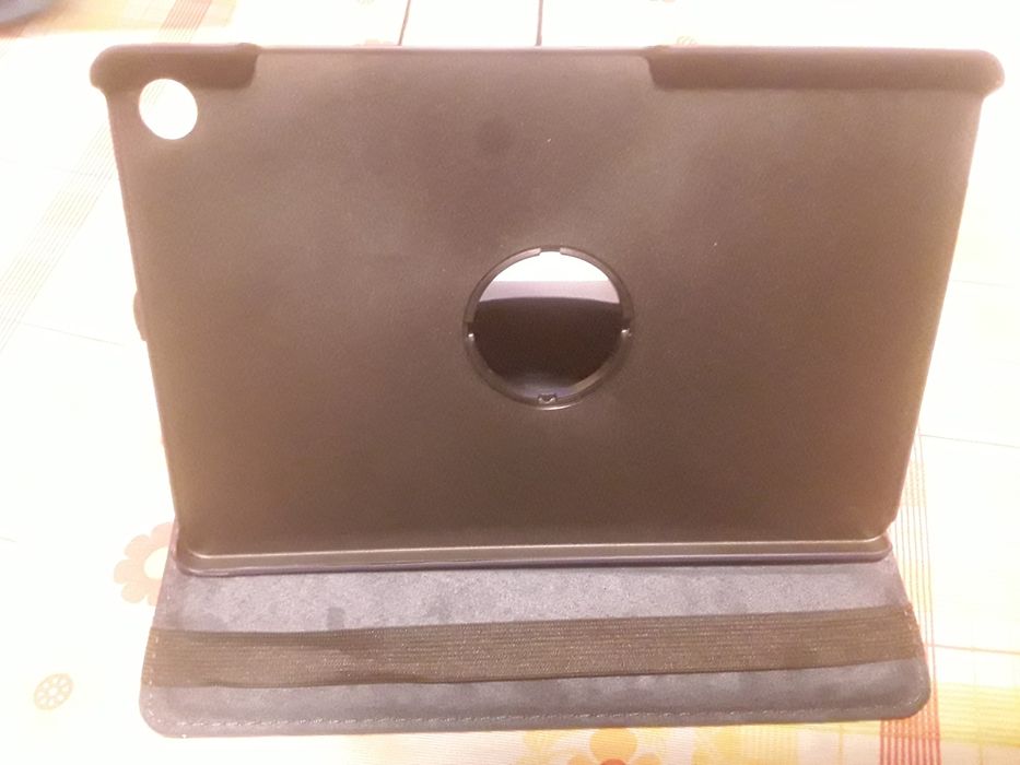Vendo capa para telemovel e tablet