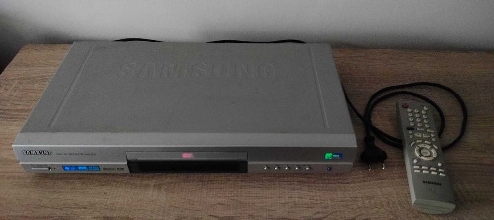 Leitor de DVD/CD/MP3 Samsung E-232