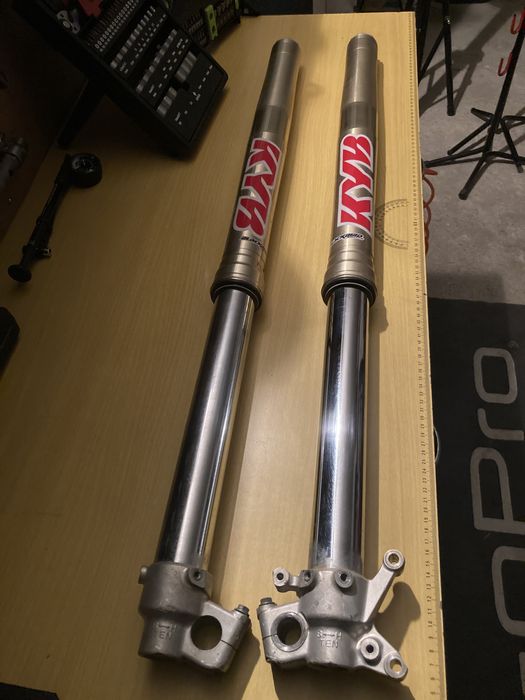 Suspensões Kayaba de Motocross