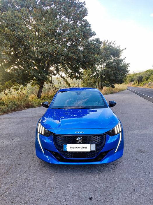 Peugeot e-208 — fotografia 4
