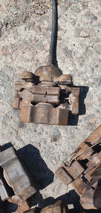 Суппорта на Mercedes w210,2.9