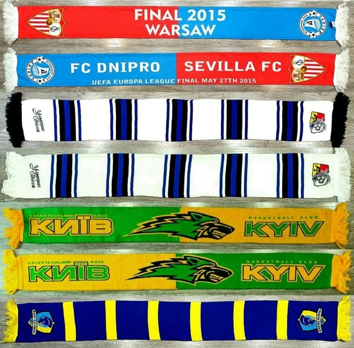 Українські футбольні клуби