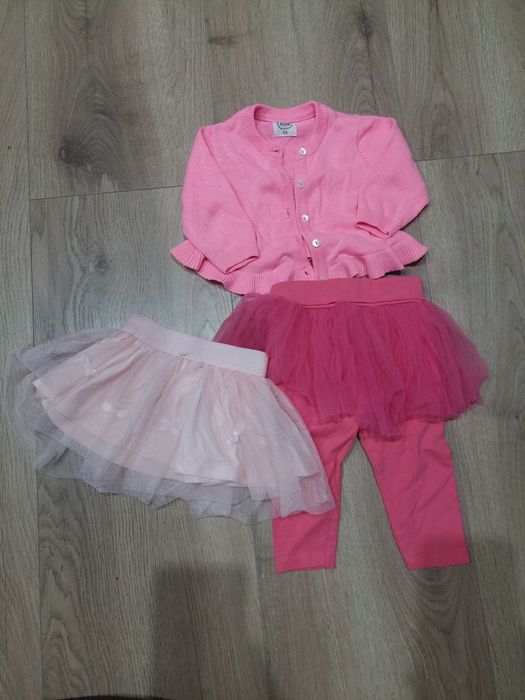 Zestaw ubrań dla dziewczynki  68